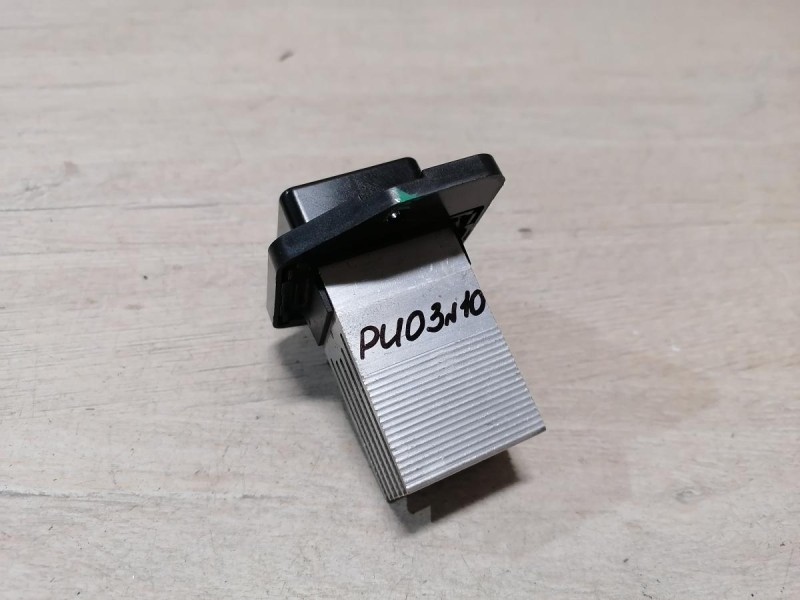 Rio 3 №10 резистор печки климат