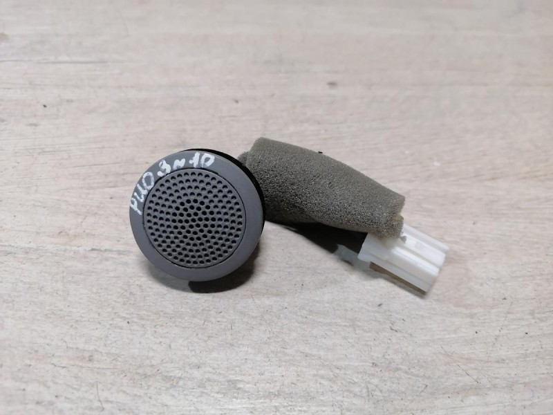 Rio 3 №10 микрофон