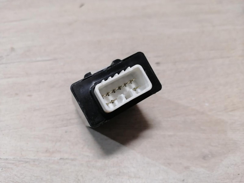 Rio 3 №10 реле поворотов