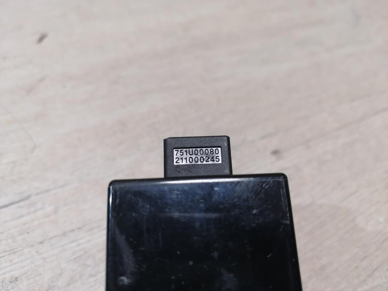 Rio 3 №10 кнопка корректор фар