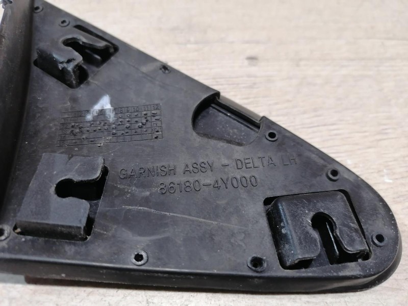 Rio 3 №10 накладка крыла передняя левая уголок