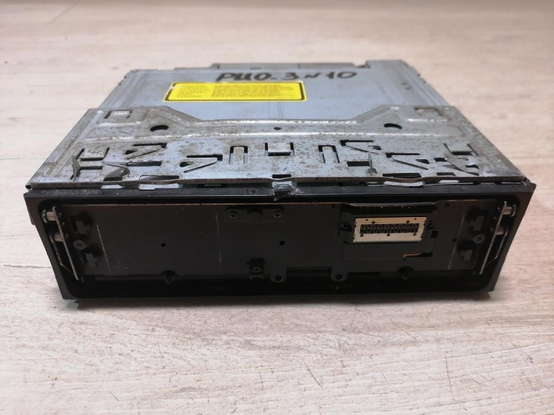 Rio 3 №10 магнитола процессор PIONEER DEN-P88RS деф без панельки