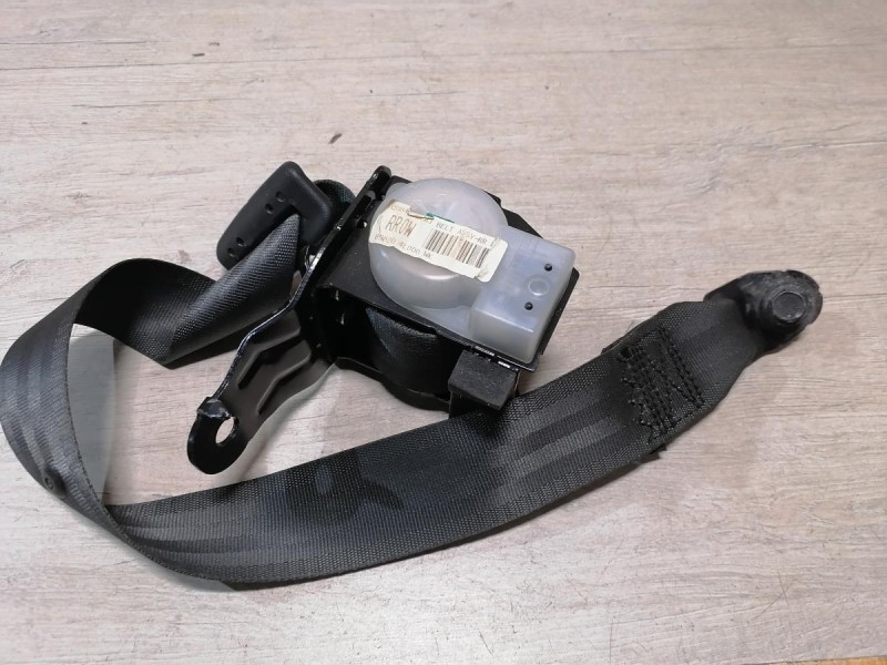 Rio 3 №10 ремень безопасности задний