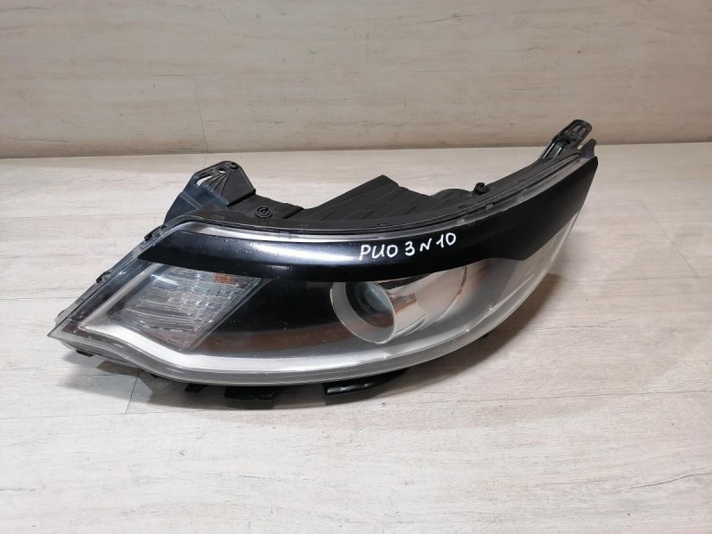 Rio 3 №10 фара левая линза деф