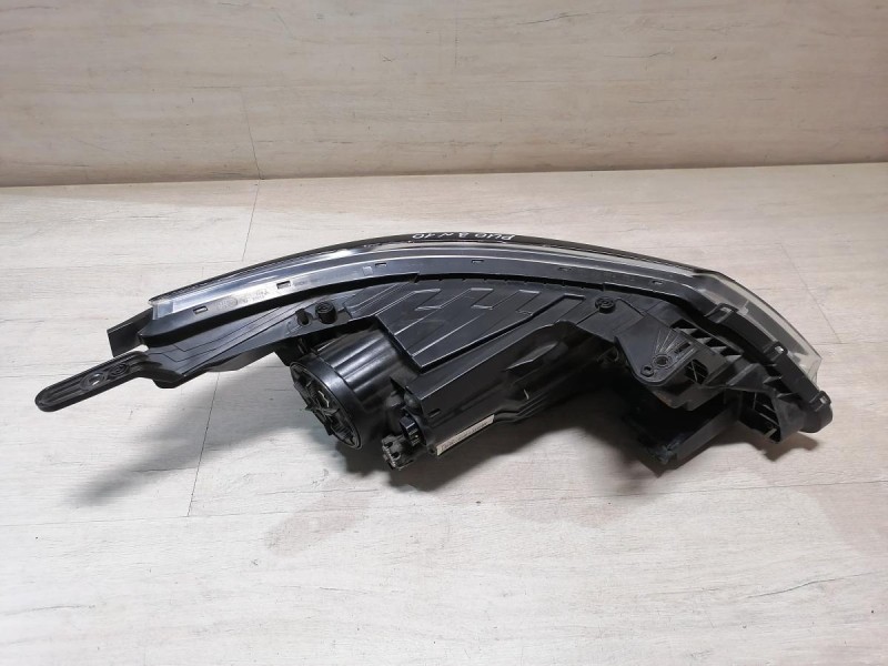 Rio 3 №10 фара левая линза деф