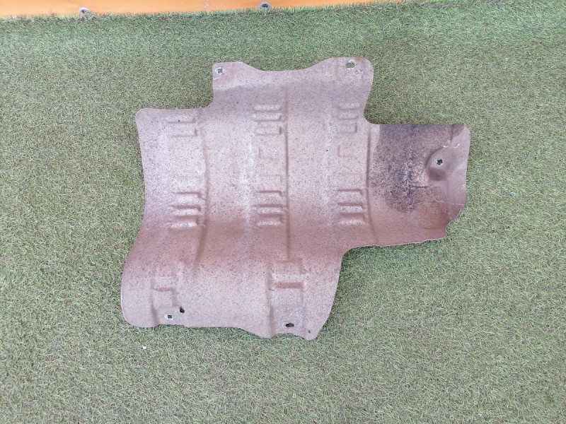 Rio 3 №10 тепловой экран глушителя резонатора средний