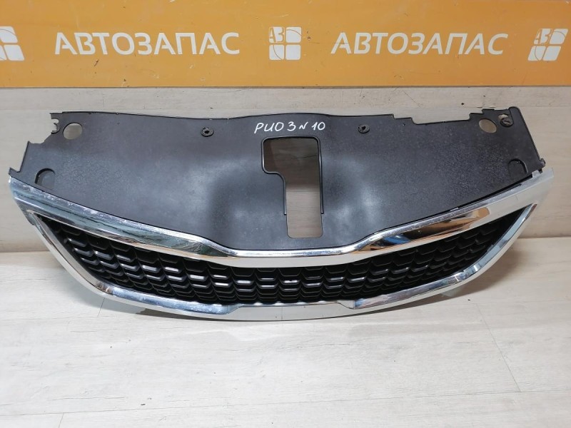 Rio 3 №10 решетка радиатора рест деф