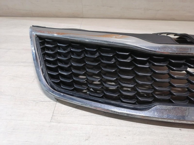 Rio 3 №10 решетка радиатора рест деф