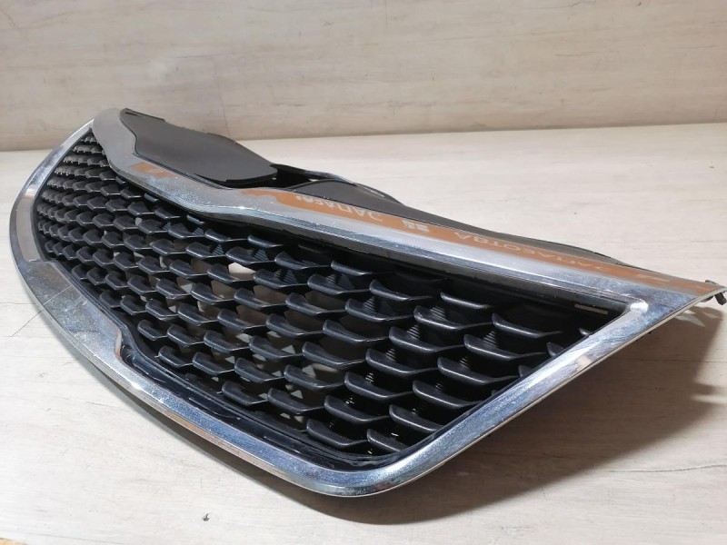 Rio 3 №10 решетка радиатора рест деф