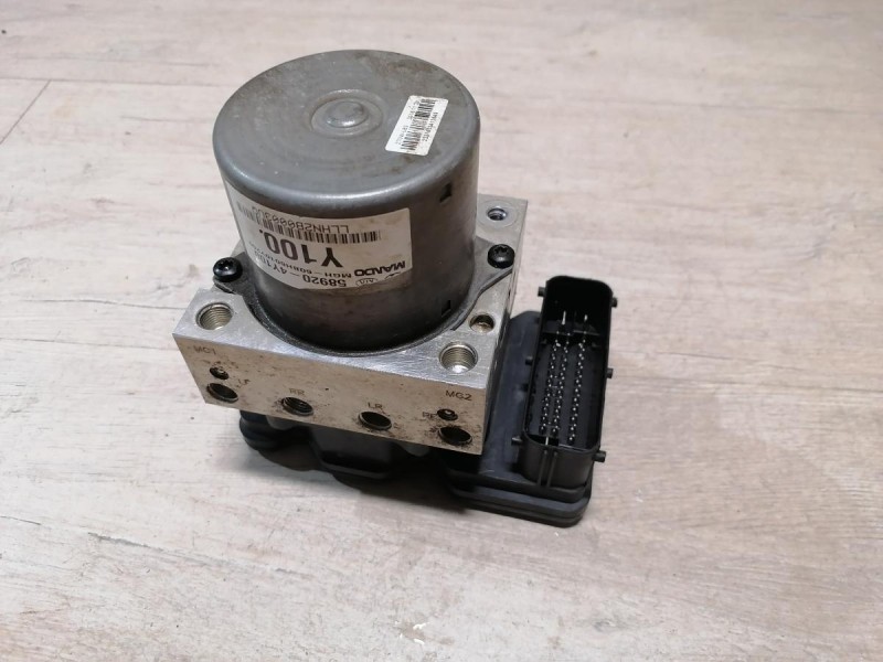 Rio 3 №10 блок абс