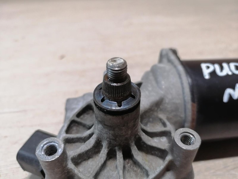 Rio 3 №10 моторчик стеклоочистителя