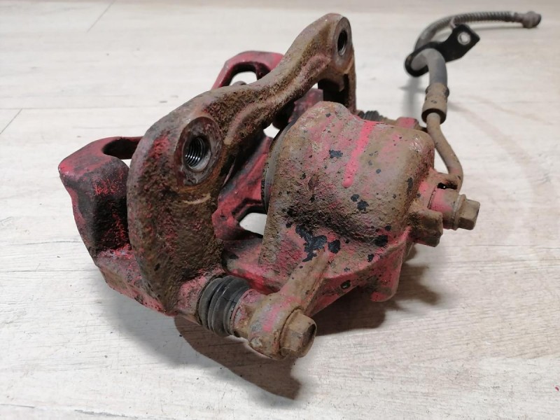 Rio 3 №10 суппорт передний левый