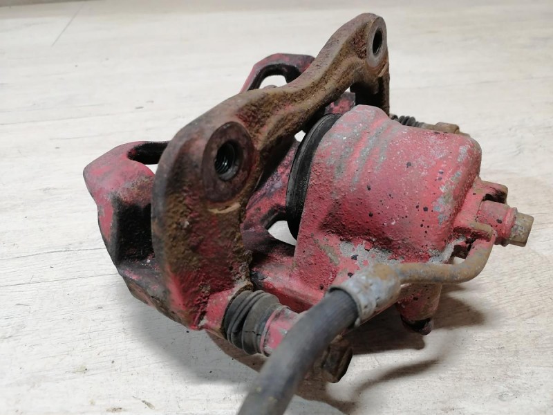 Rio 3 №10 суппорт передний правый