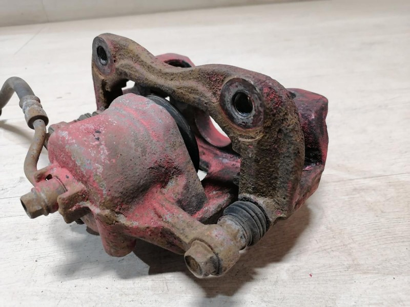 Rio 3 №10 суппорт передний правый