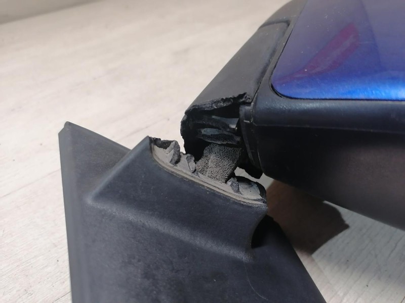 Mazda CX 7 П зеркало правое деф