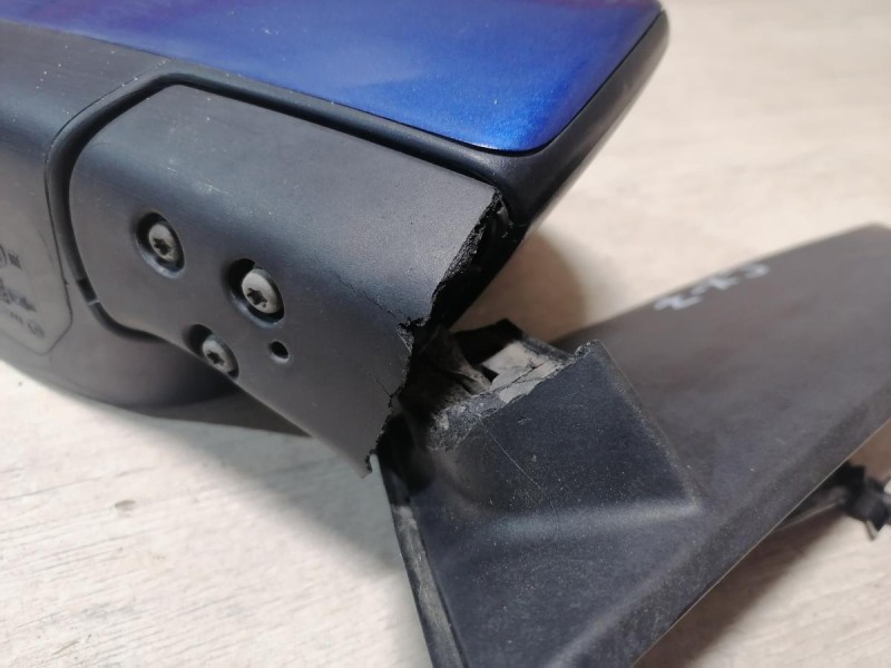 Mazda CX 7 П зеркало правое деф