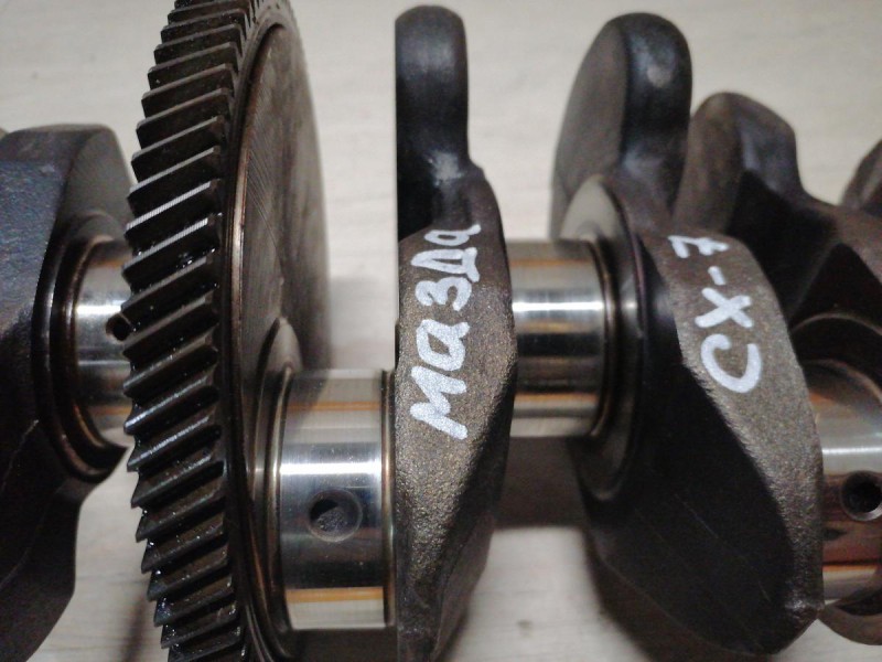 Mazda CX7 коленвал