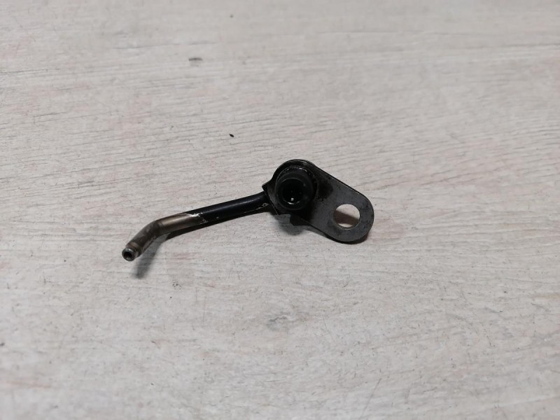 Mazda CX7 форсунка масляная