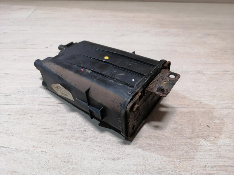 Rio 3 №10 абсорбер топливный