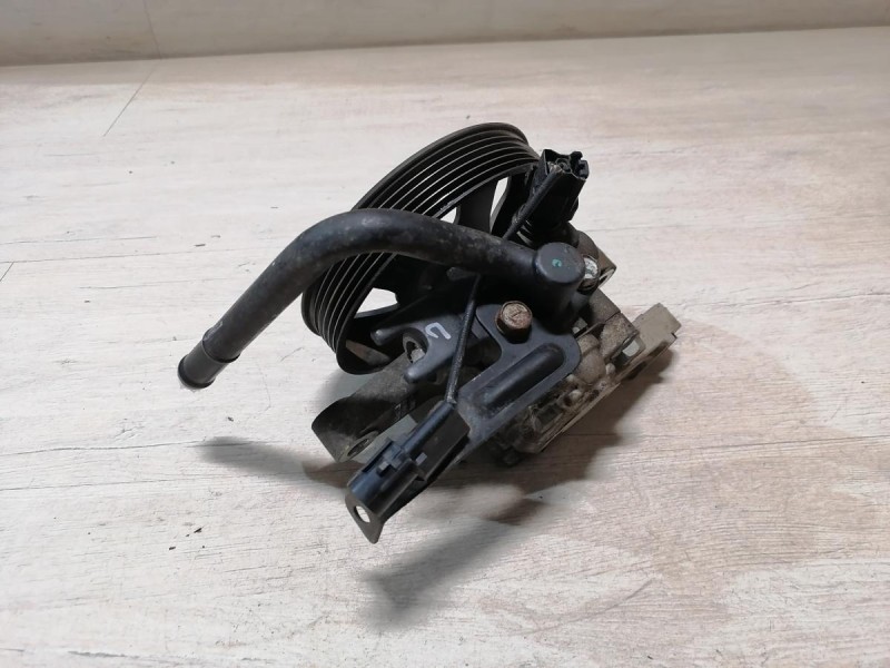 Rio 3 №10 насос ГУР