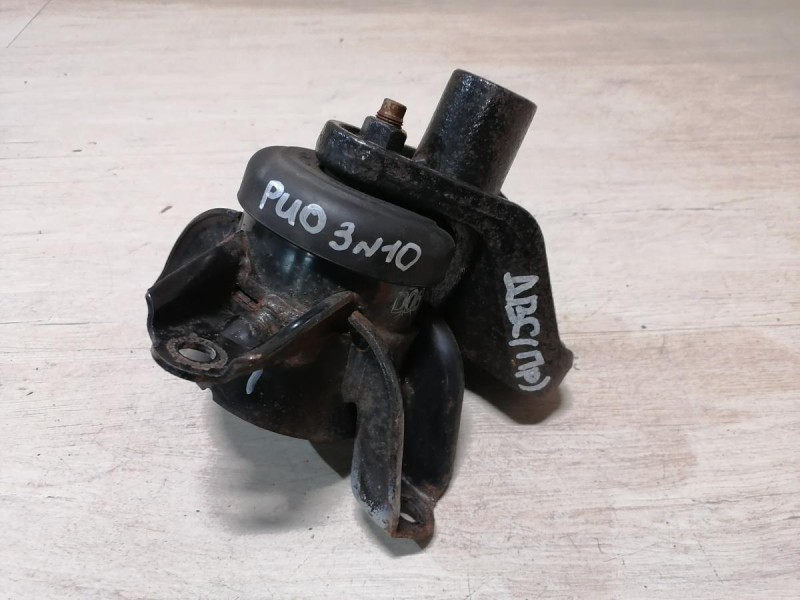 Rio 3 №10 подушка двигателя правая