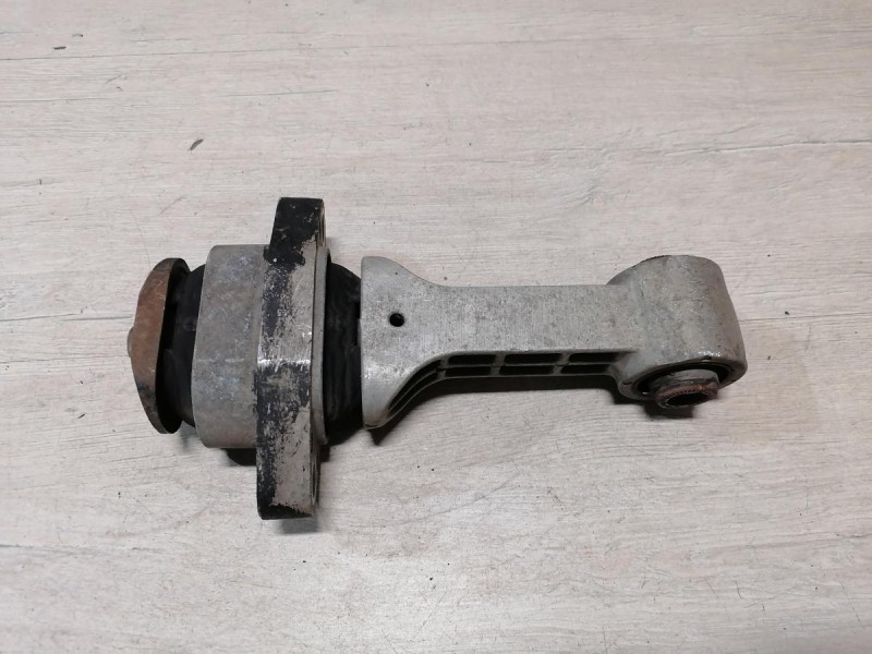 Rio 3 №10 подушка коробки нижняя мкпп