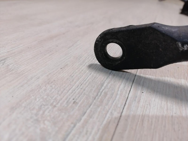 Rio 3 №10 стабилизатор передний