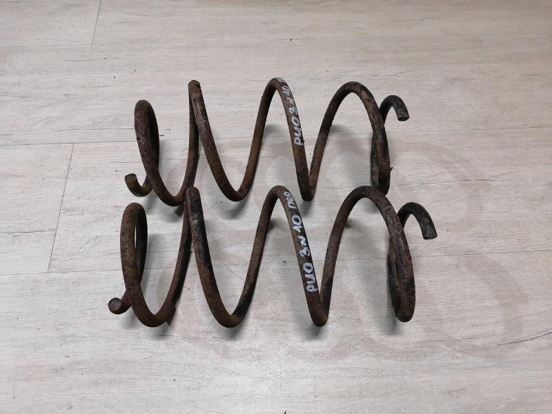 Rio 3 №10 пружина передняя к-кт