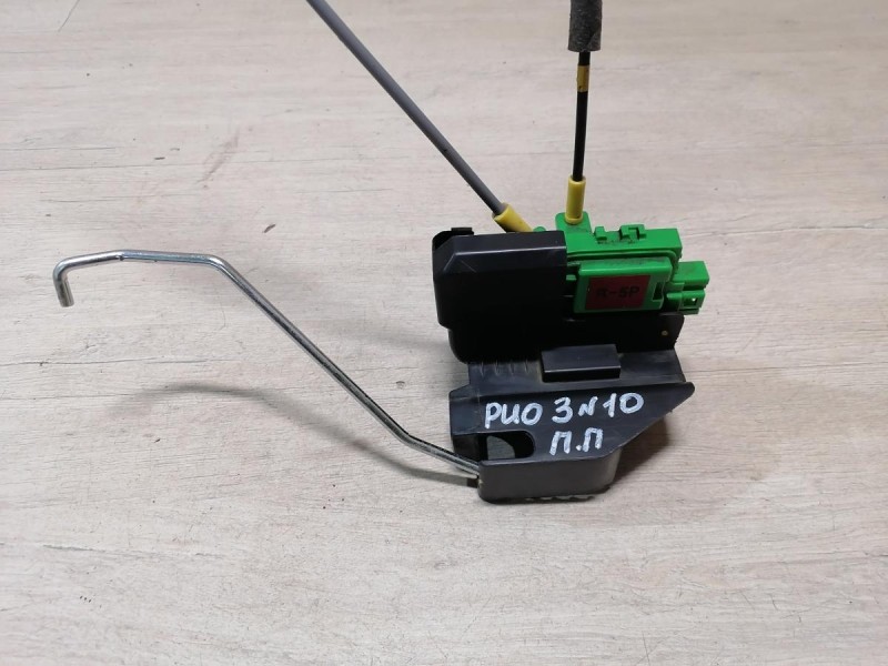 Rio 3 №10 замок двери передний правый 5к