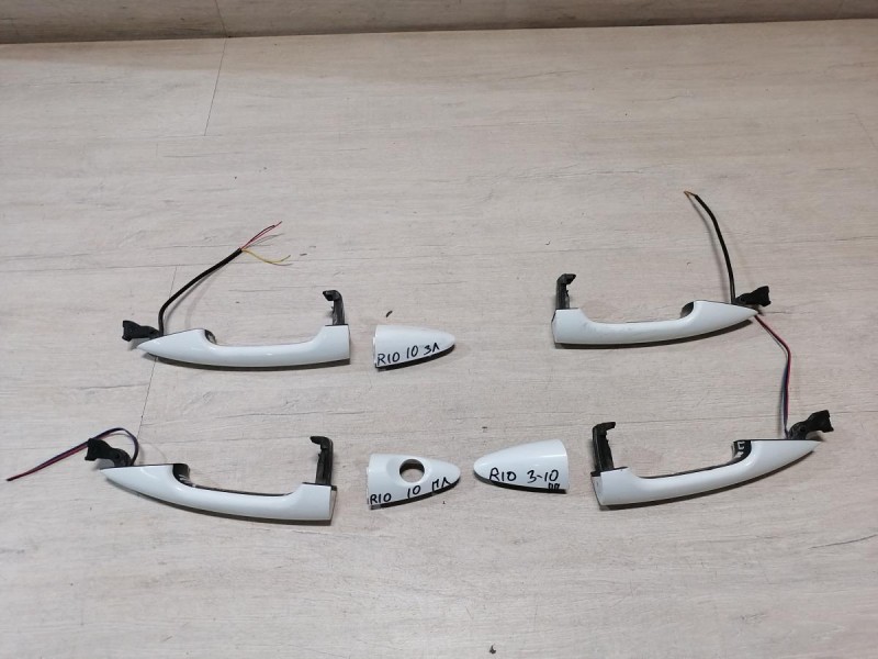 Rio 3 №10 ручка двери наружная 4шт с подсветкой к-кт