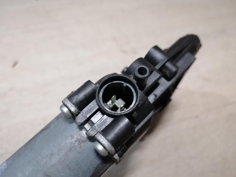 Rio 3 №10 моторчик стеклоподъемника правый