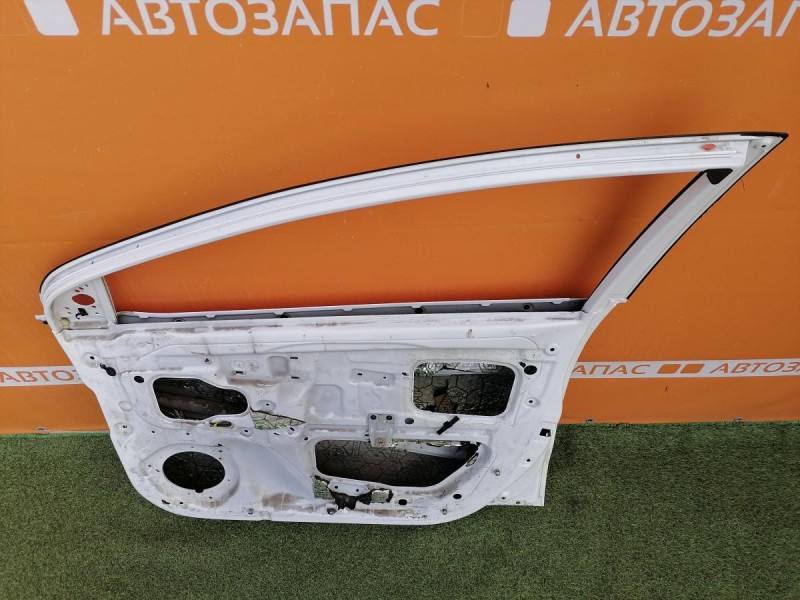 Rio 3 №10 дверь передняя правая деф