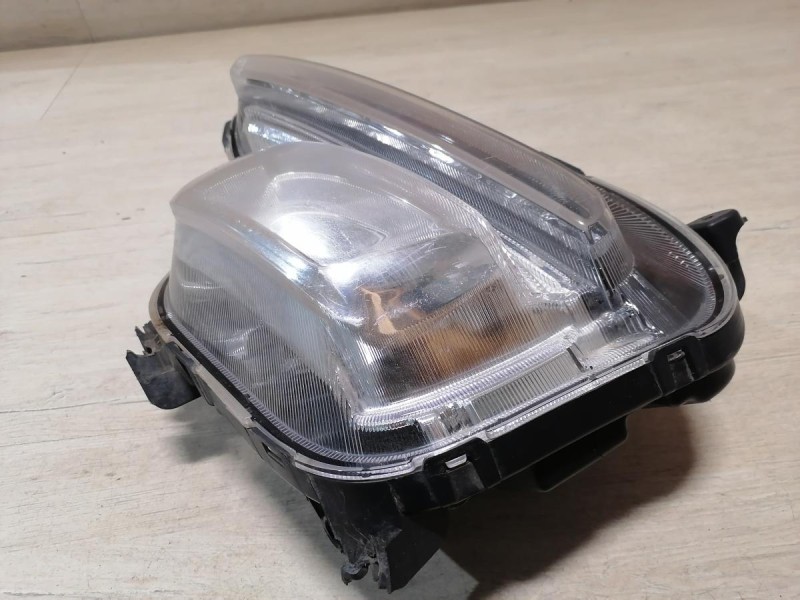 Rio 3 №10 противотуманка левая с ДХО деф