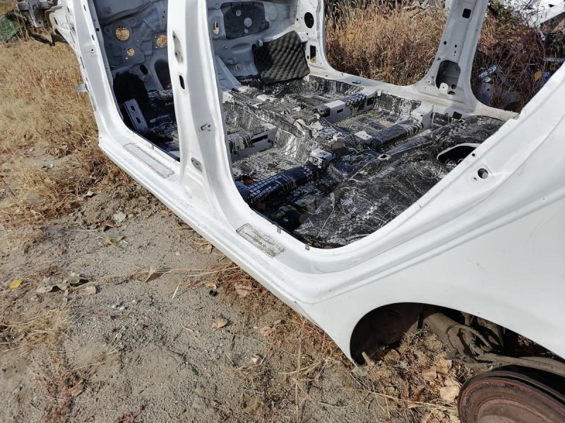 Rio 3 №10 порог левый с сапожком деф