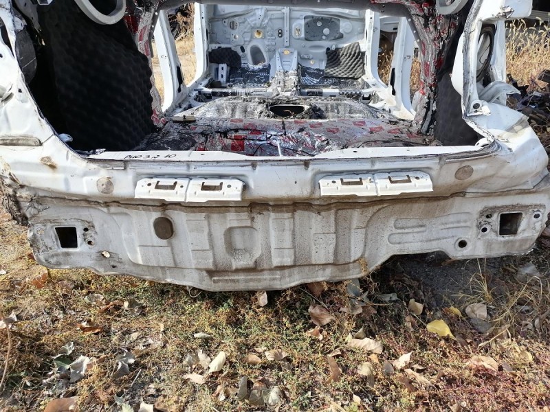 Rio 3 №10 панель задняя ниша под запаску деф