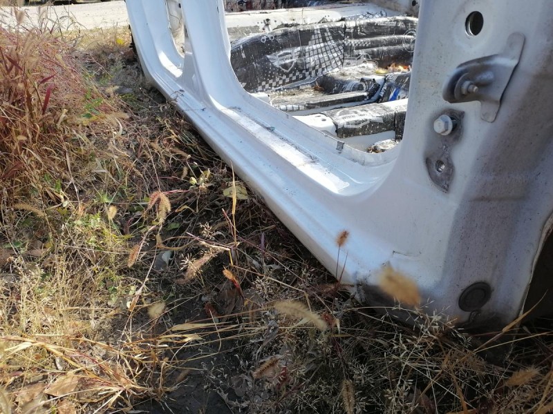 Rio 3 №10 порог правый