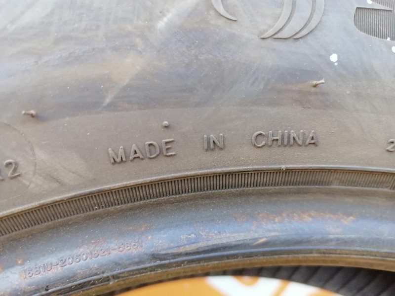 Sandero №15 шина 205/55R16 сайлан лето 3шт к-кт