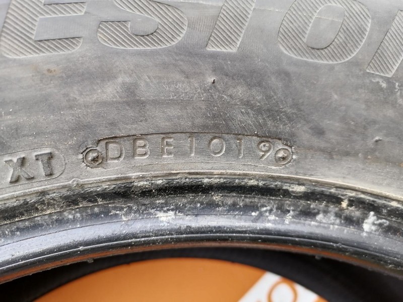 Prado 150 №2 шина 265/60 R18 бриджстоун зима липучка деф