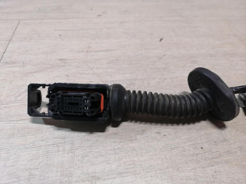 Solaris №5 проводка двери задняя правая