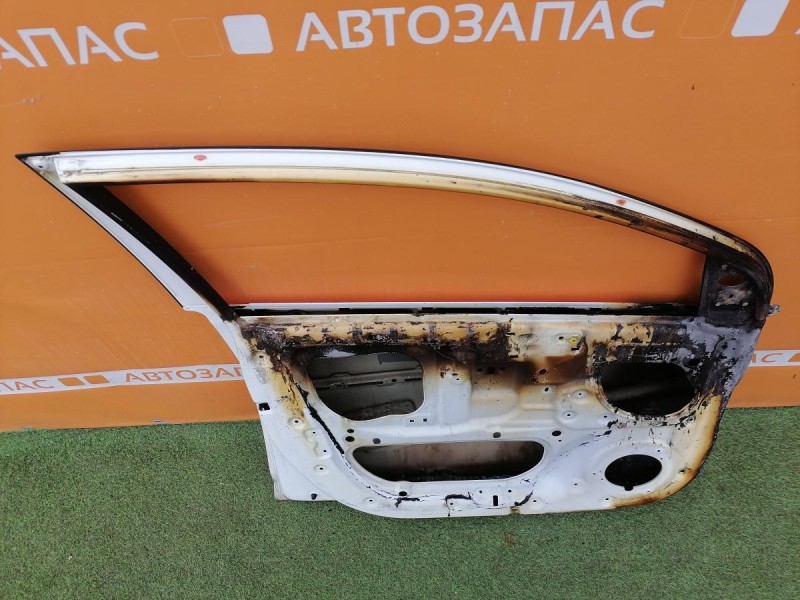 Solaris №5 дверь передняя левая деф