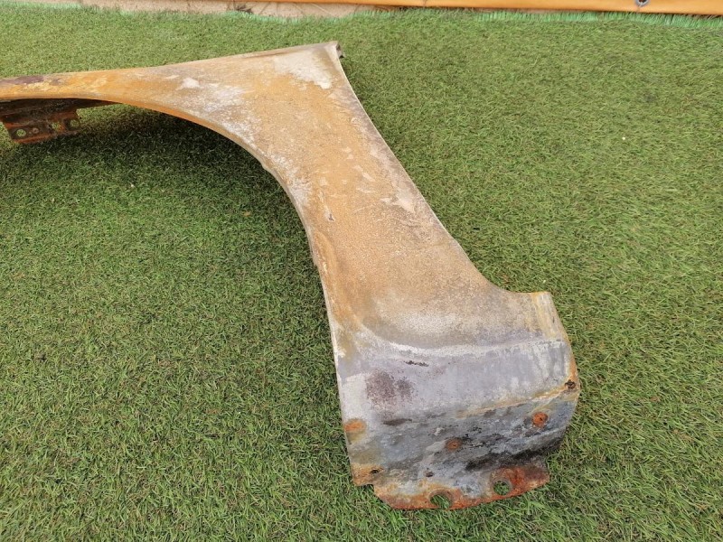 Solaris №5 крыло переднее левое деф