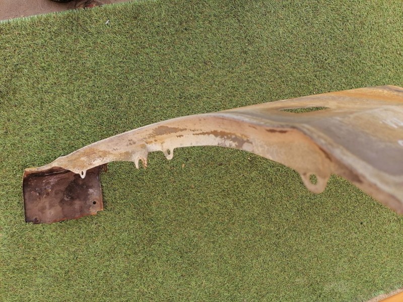 Solaris №5 крыло переднее левое деф