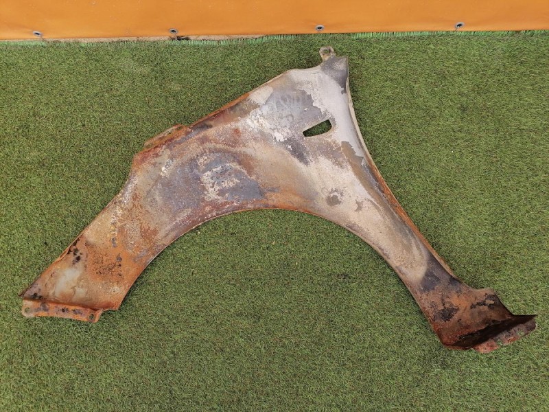 Solaris №5 крыло переднее правое деф