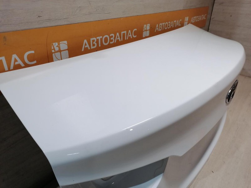 Solaris №5 крышка багажника деф