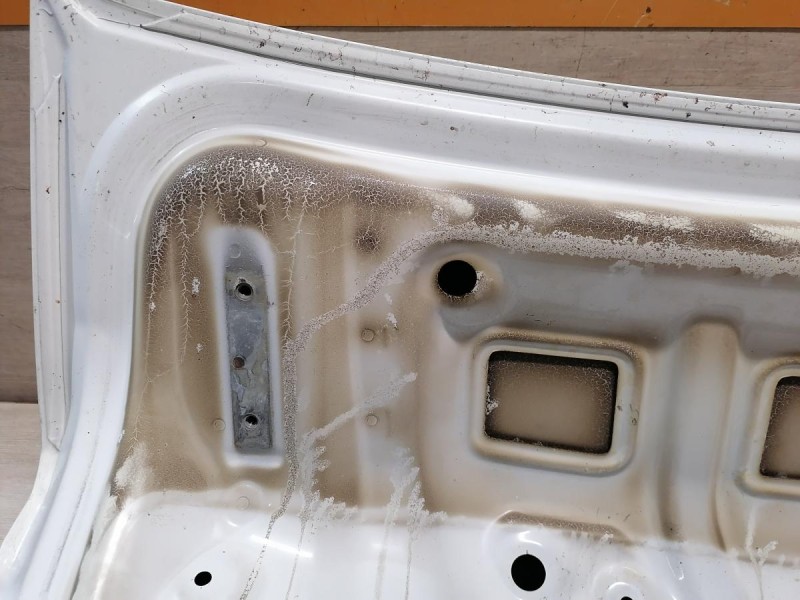 Solaris №5 крышка багажника деф