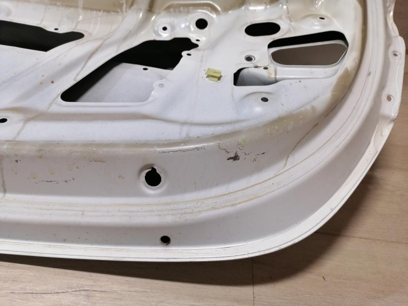 Solaris №5 крышка багажника деф