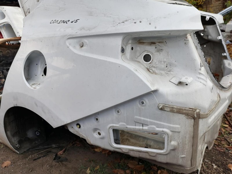 Solaris №5 крыло заднее левое