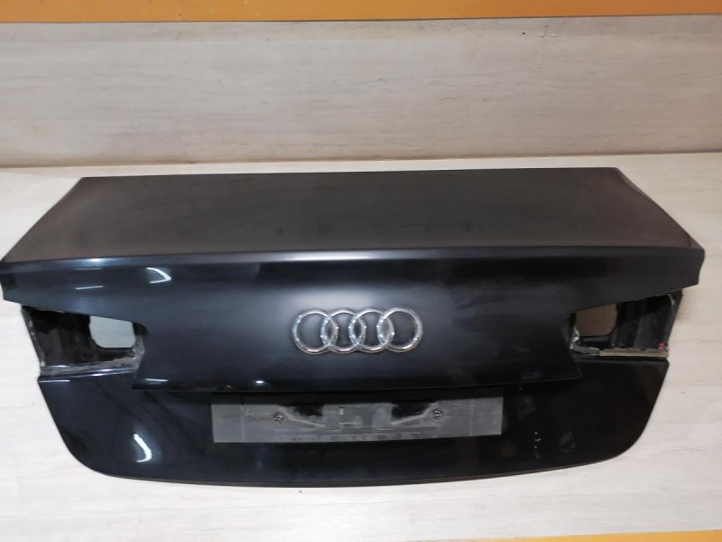 Audi A6 C7 крышка багажника