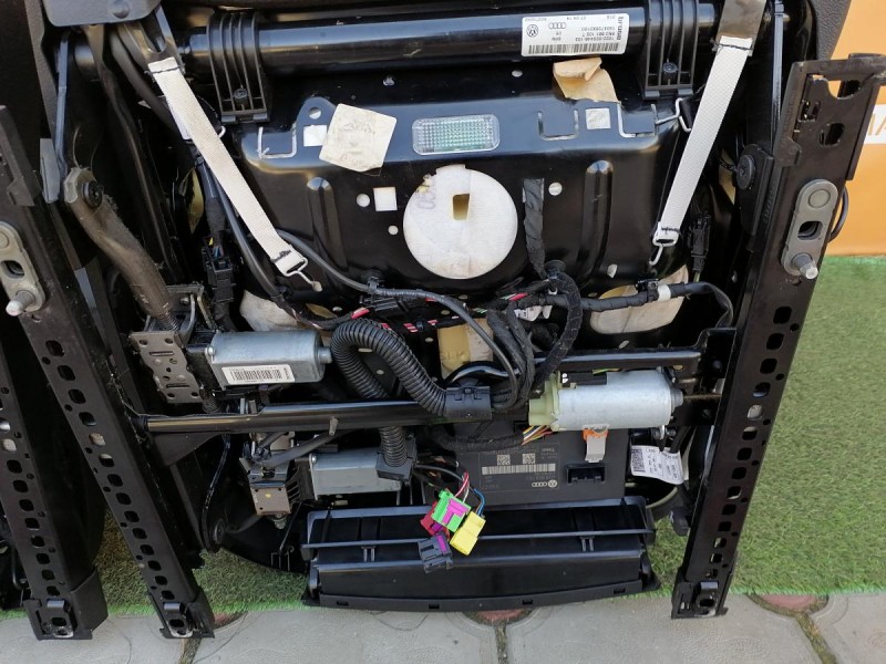 Audi A6 C7 сиденье переднее левое правое диван к-кт