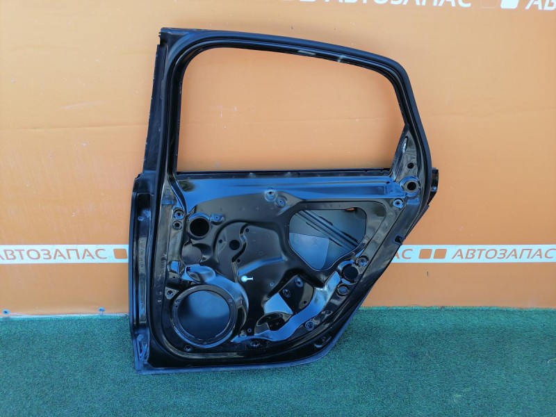 Audi A6 C7 дверь задняя правая деф